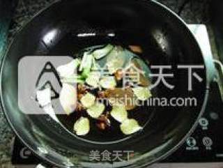 【水煮牛肉】---麻辣鲜香下饭菜的做法步骤：9