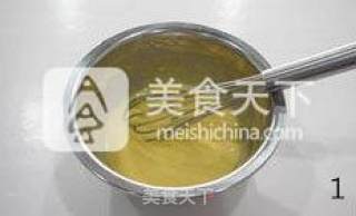 蛋糕也要美美的---莲花彩绘蛋糕的做法步骤：1