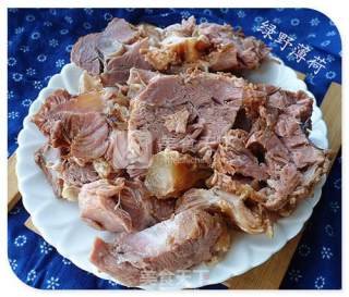 卤猪腱子肉的做法步骤：6