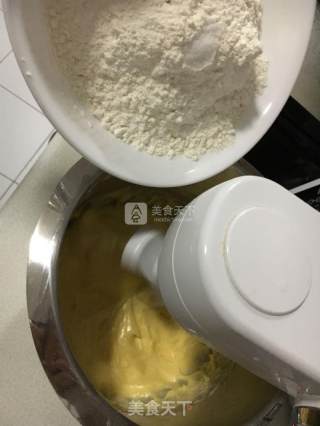 葡萄干柠檬蛋糕坯的做法步骤：7