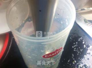 海鲜青酱拌面的做法步骤：8