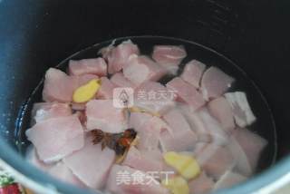 猪肉松的做法步骤：3