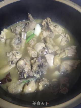 香菇炖鸡的做法步骤：6