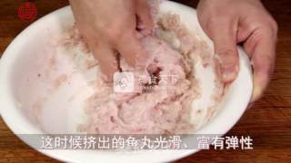 自制Q弹的【奶汤鱼丸】详解的做法步骤：3