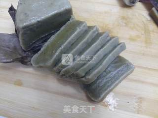 香煎铜锣糕的做法步骤：3
