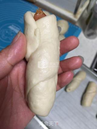 香肠面包的做法步骤：9