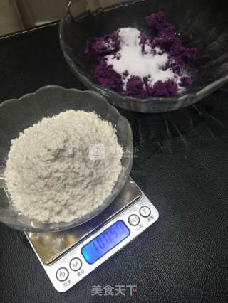 紫薯开花馒头的做法步骤：4