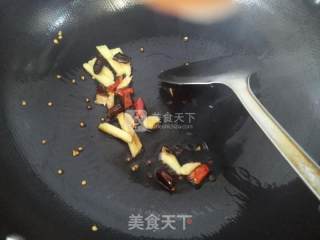炒太湖螺丝的做法步骤：3