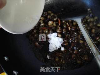 炒太湖螺丝的做法步骤：7