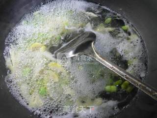 毛豆炒雷笋的做法步骤：5