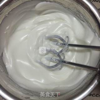 越蔓莓蛋糕的做法步骤：8