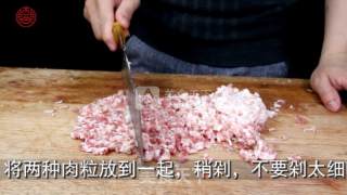 【清汤狮子头】师傅是这样教我的的做法步骤：1