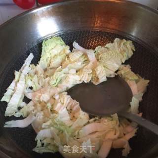 白菜肉丝汤年糕的做法步骤：4