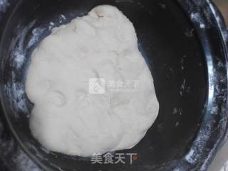 萝卜肉包子的做法步骤：1
