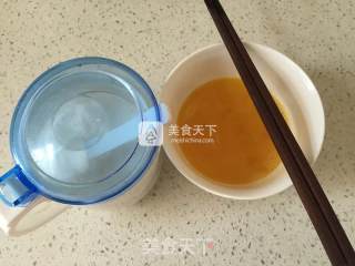 香葱蛋炒饭的做法步骤：2