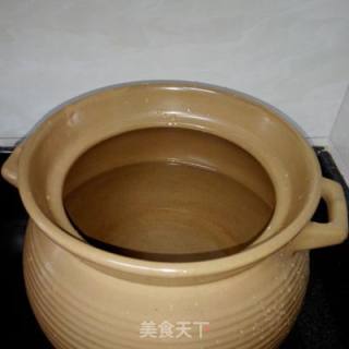 莲子猪肚汤的做法步骤：3