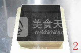 【芒果慕斯】--- 倍受欢迎的四重奏蛋糕的做法步骤：2