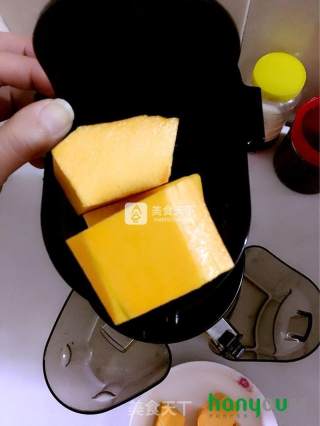 香糯南瓜饼的做法步骤：1