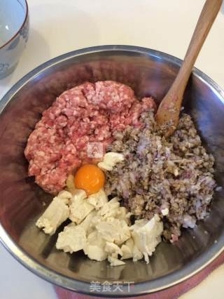 mini肉汉堡的做法步骤：3
