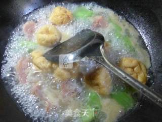 油豆腐莴笋煮腊鸡腿的做法步骤：6