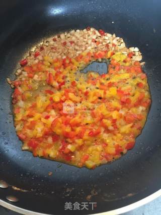 黄油煎馒头拼腌香椿的做法步骤：3
