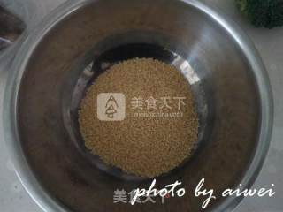 小米豆腐虾仁丸的做法步骤：1