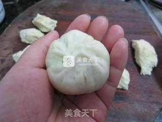 四川腊肉盐菜包子的做法步骤：7