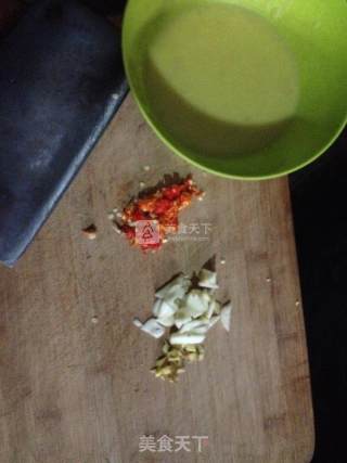 素炒鱼腥草的做法步骤：2