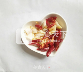香辣手撕包菜的做法步骤：3