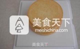 【圣诞蛋糕】---韩式裱花蛋糕三的做法步骤：7