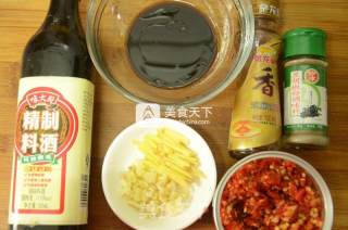 美味杀手锏：香煎鳕鱼的做法步骤：1