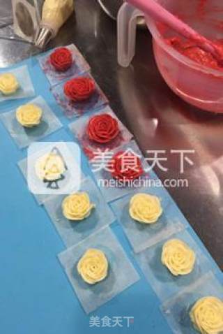 【韩式裱花蛋糕】的做法步骤：13