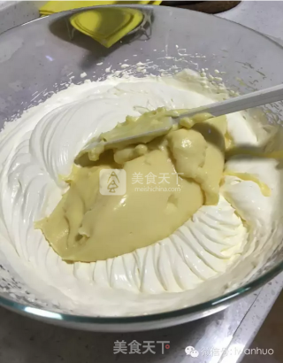 北海道戚风蛋糕的做法步骤：22