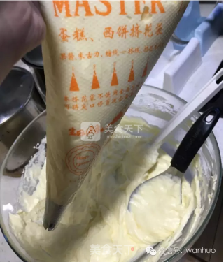 北海道戚风蛋糕的做法步骤：24