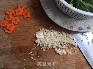 春意盎然盐水菜心的做法步骤：2