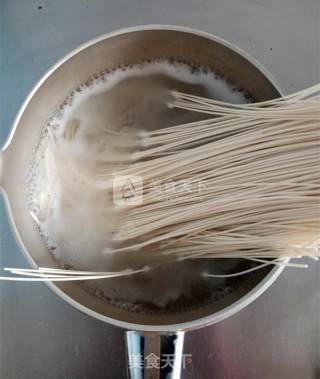 一碗阳春面的做法步骤：3