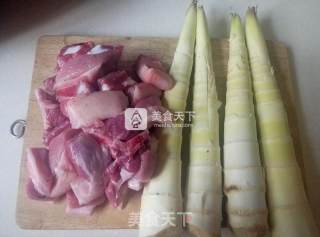 竹笋烤肉的做法步骤：1