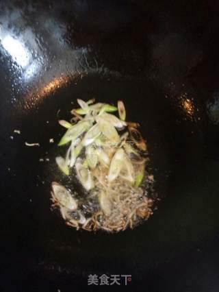 青萝卜丝炖大虾的做法步骤：4