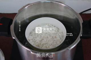 健康养颜菠萝饭的做法步骤：4