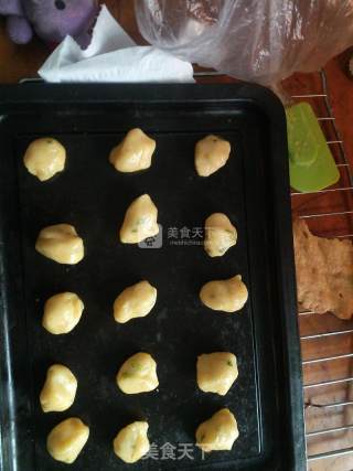 葱花酥饼的做法步骤：3