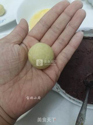 豆沙红薯丸的做法步骤：6
