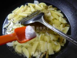 榨菜丝雷笋樱玉豆腐羹的做法步骤：9