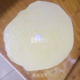 彩蝶花卷的做法步骤：9