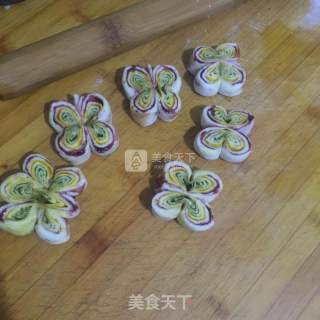 彩蝶花卷的做法步骤：18