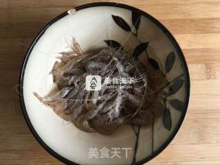 香酥小河虾的做法步骤：2