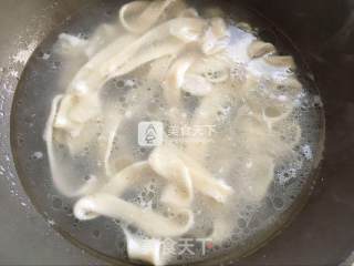 骨汤扯面的做法步骤：13