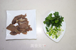 清汤牛肉面的做法步骤：5
