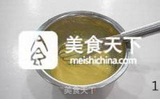 【水果奶油蛋糕】--最基本也最美味的蛋糕的做法步骤：1