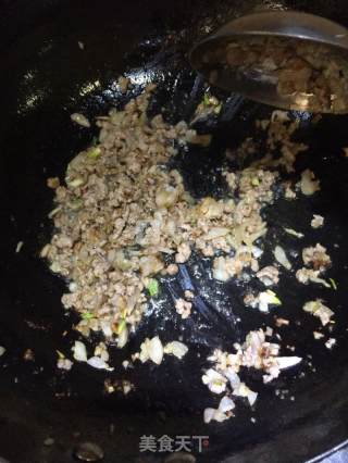牛肉饭饼的做法步骤：4