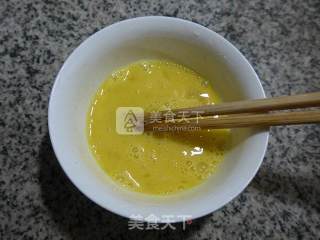 鸡蛋雪菜年糕汤的做法步骤：3